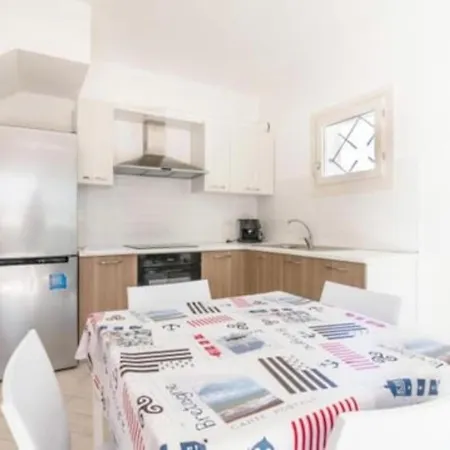 Vakantiehuis Villino Rita Con Piscina Viddalba